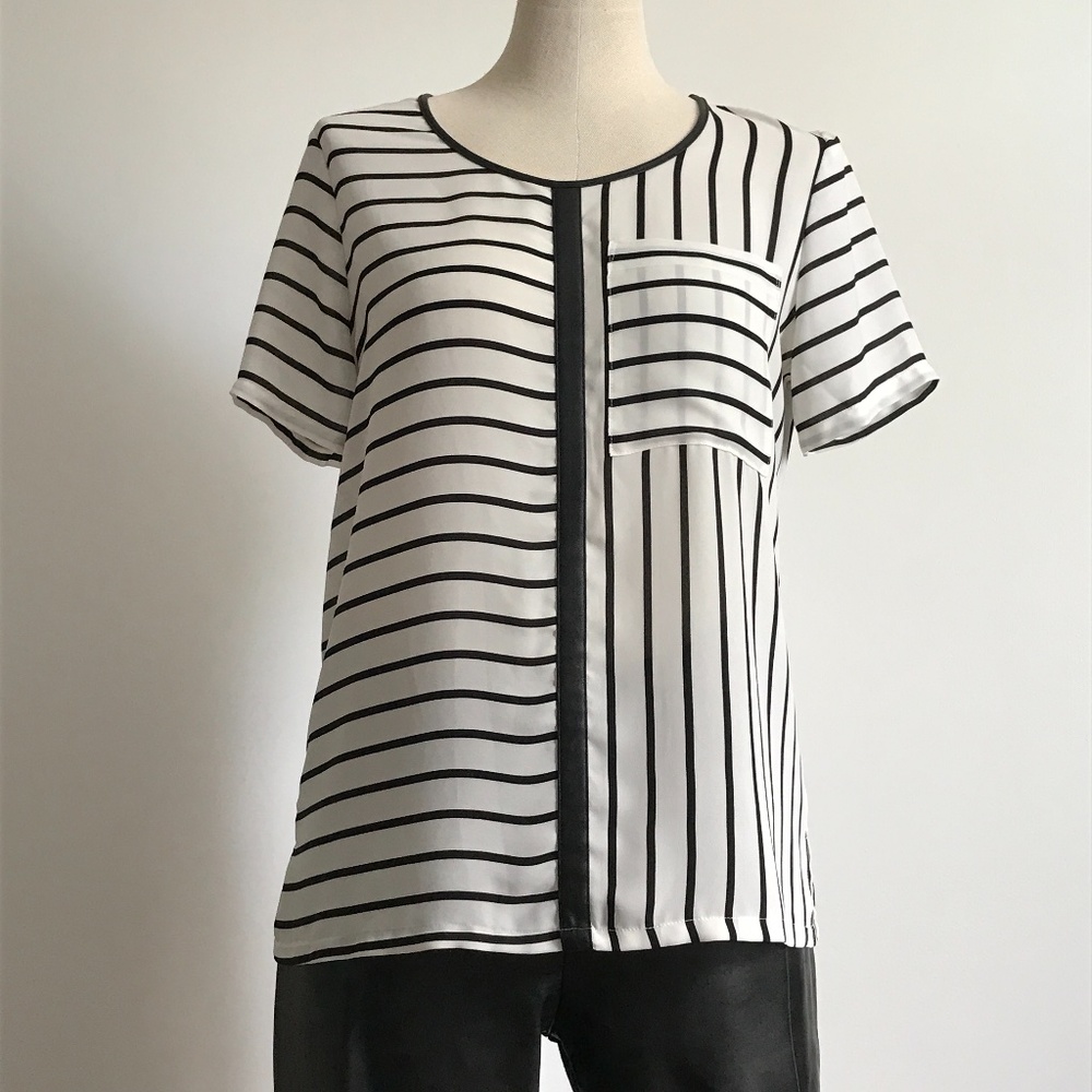 Reitman - White and Black Stripped T-Shirt / Top